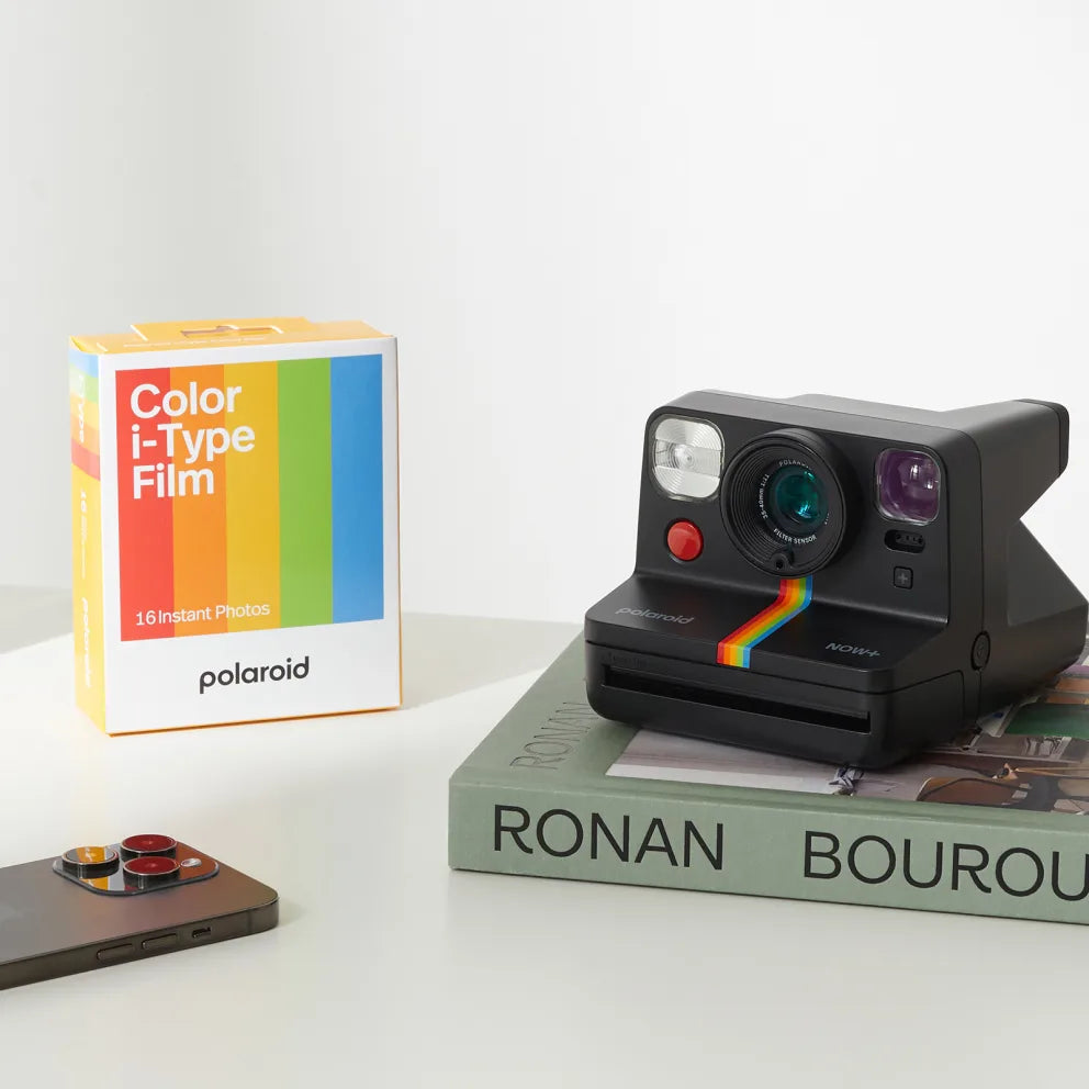 Polaroid Now + Gen2 Everything Box (Combo Cámara + Film)