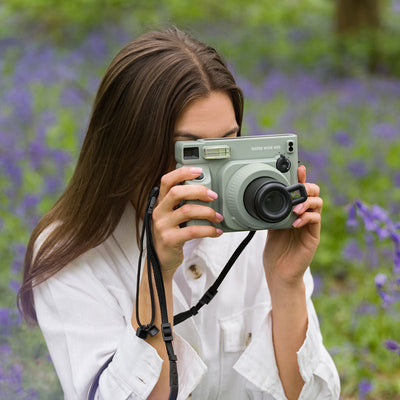 Cámara Instax Wide 400